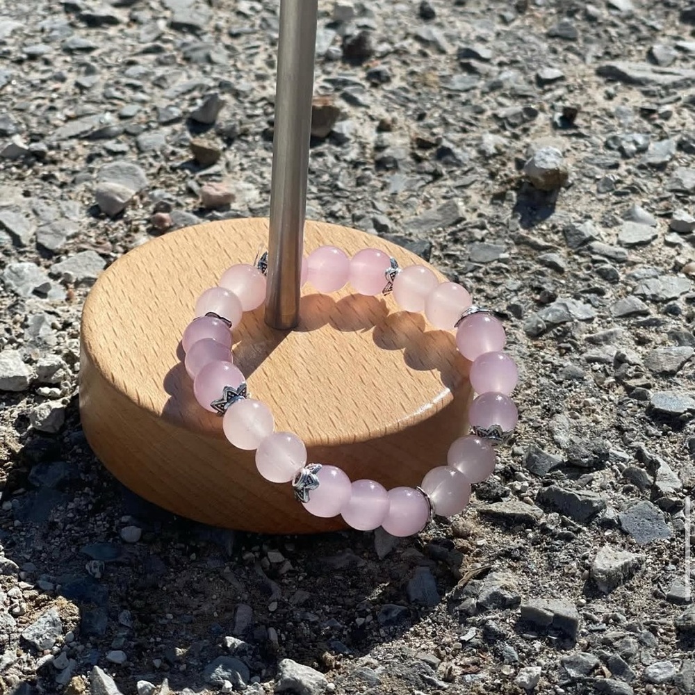 Elegant Pink Beaded Bracelet